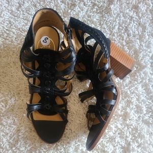 Jack Rodgers black open toe sandals 3inch heel